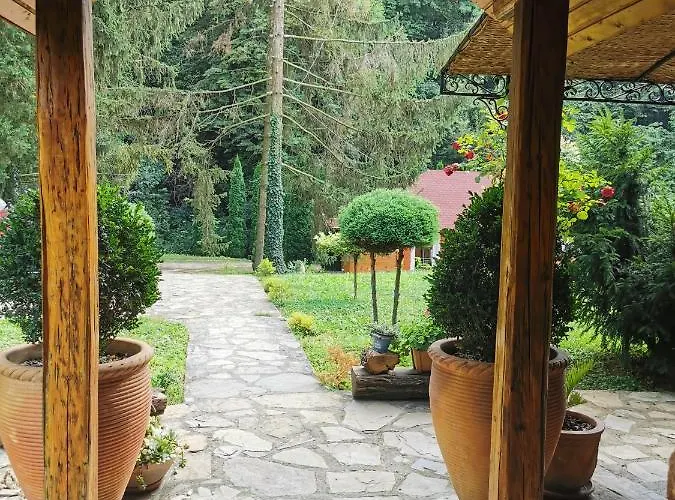 Vikendica Kraj Dunava Oaza * Banostor